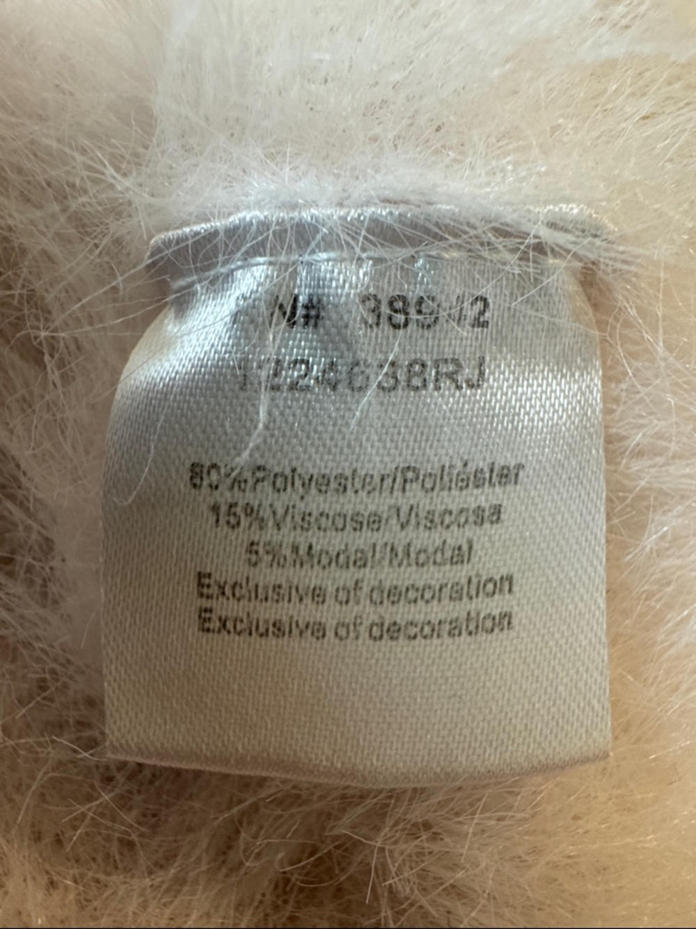 On 12th Fuzzy Eyelash Pearl Feather Cropped Sweater Small Soft Pink Chic - Picture 5 of 5
